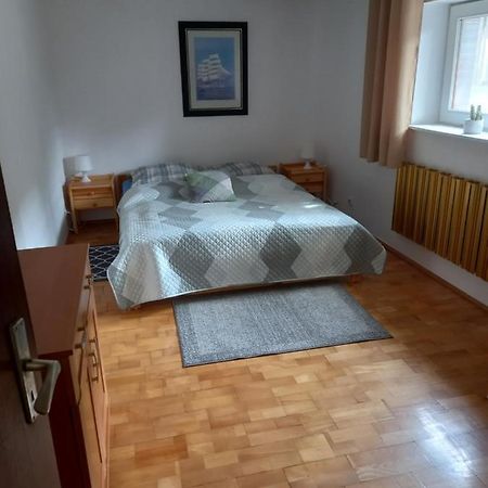 Apartment With Garden Access Szczecin Eksteriør bilde